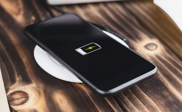 ТОП-10 лучшие смартфоны с беспроводной зарядкой и NFC в 2024 и 2025 ...