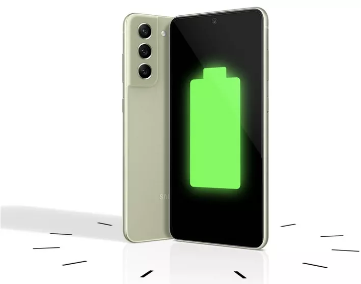 Лучшие смартфоны с мощным аккумулятором и хорошей памятью 2025 года: ТОП-15